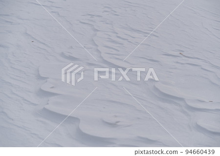 雪紋雪峰 94660439