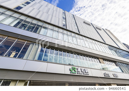 Saitama City, Saitama Prefecture, a metropolitan metropolitan area, JR Urawa Station in sunny weather 94660541