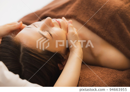 美容治療面部圖像 94663955