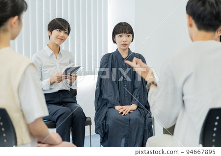 成癮研討會小組工作輔導 94667895