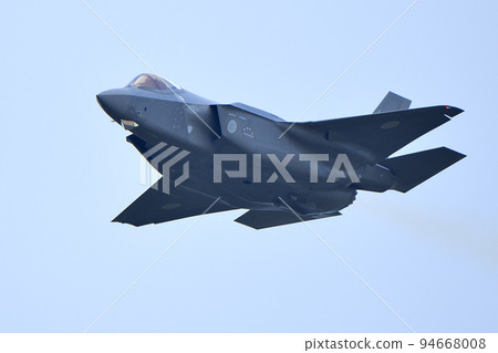日本航空自衛隊 F-35A 雜技飛行 94668008