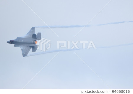日本航空自衛隊 F-35A 雜技飛行 日本航空自衛隊 F-35A 雜技飛行 94668016