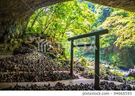 Amano Iwato Shrine, Miyazaki Prefecture 94668593