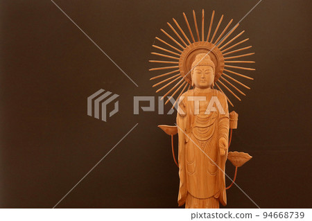 Amitabha statue 2 of the Jodo Shinshu Otani sect (Higashi Honganji) Amitabha statue 2 of the Jodo Shinshu Otani sect (Higashi Honganji) 94668739
