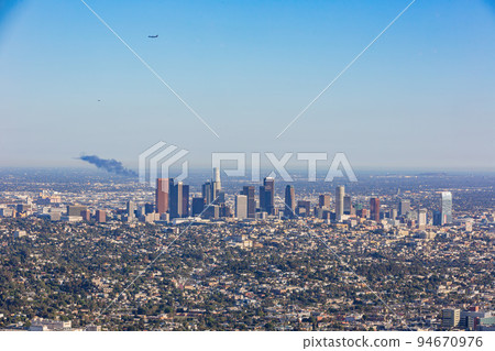 Sunny view of the Los Angeles cityscape skyline 94670976
