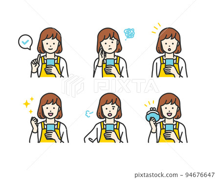 A housewife in a simple touch apron who is operating a smartphone 94676647