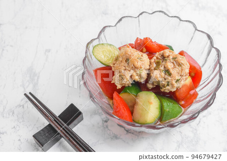 Marinated summer vegetables and meatballs Marinated summer vegetables and meatballs 94679427