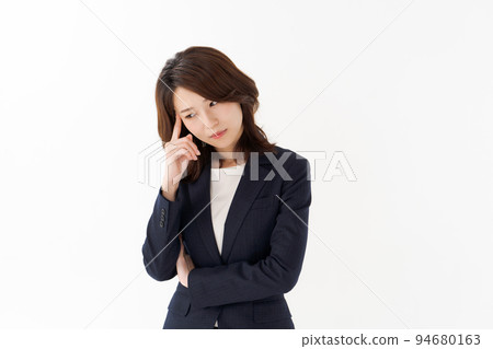 有思想的女人 94680163