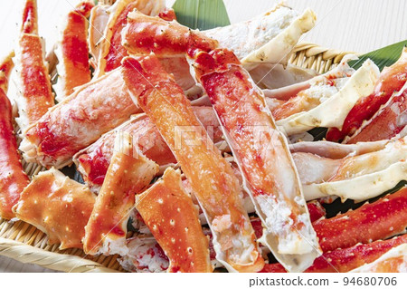 新鮮美味的帝王蟹 新鮮美味的帝王蟹 94680706