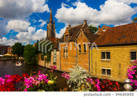 Peaceful photo of canal of Bruges, Belgium Peaceful photo of canal of Bruges, Belgium 94680898