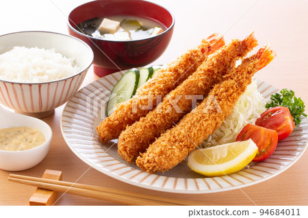 新鮮炸蝦 94684011
