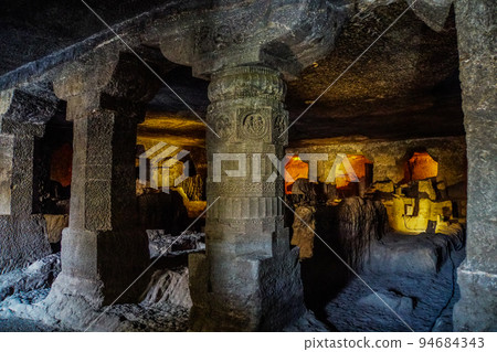 阿旃陀石窟印度世界遺產 阿旃陀石窟印度世界遺產 94684343