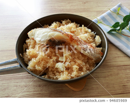 鯛魚 94685989
