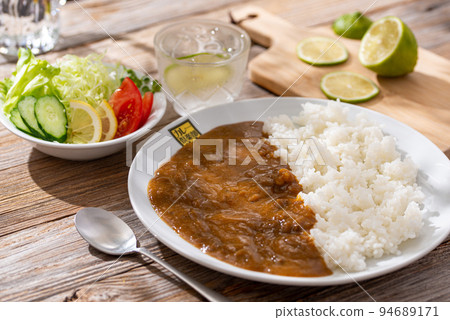 咖哩辣自製咖哩沙拉(咖哩飯) 咖哩辣自製咖哩沙拉(咖哩飯) 94689171