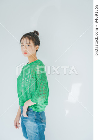 A fashion image of a young lady A fashion image of a young lady 94691558