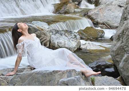 woman in the valley woman in the valley 94694478