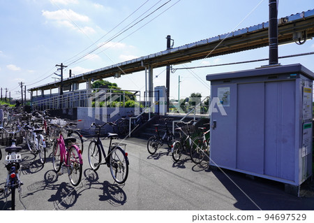 Exterior view of Iriya Station (Kanagawa Prefecture) 94697529
