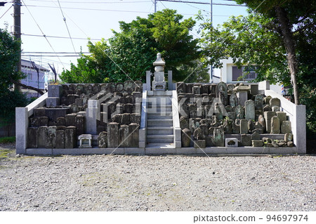 Jodoji Unrelated Cemetery ~ Zama City, Kanagawa Prefecture ~ 94697974