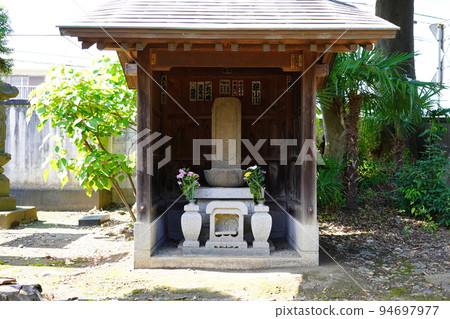 Jodoji Temple Memorial Pagoda for Yasubei Yasuda ~ Zama City, Kanagawa Prefecture ~ 94697977