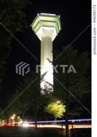 函館_五棱郭塔的夜景 94698772