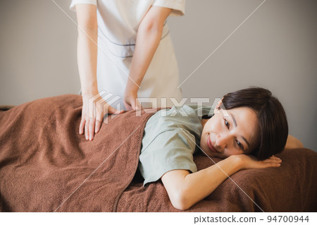 整脊按摩放鬆 94700944