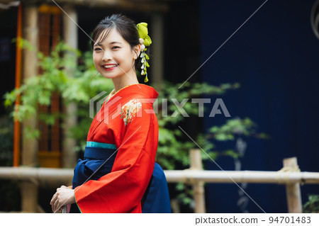 Red Furisode Hakama Red Furisode Hakama 94701483