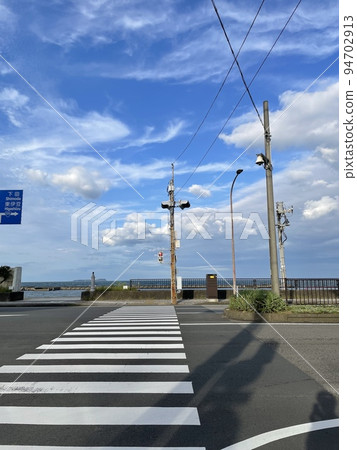 人行橫道出海 人行橫道出海 94702913