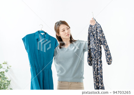clothes women 94703265