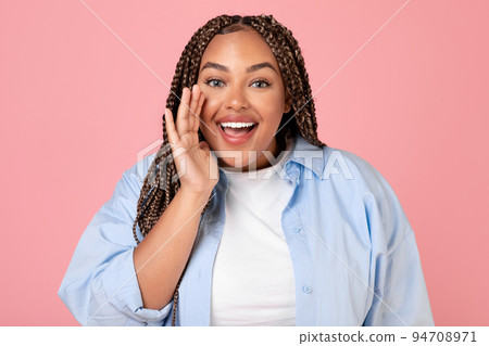 Oversized Black Lady Shouting Holding Hand Near Mouth, Pink Background Oversized Black Lady Shouting Holding Hand Near Mouth, Pink Background 94708971