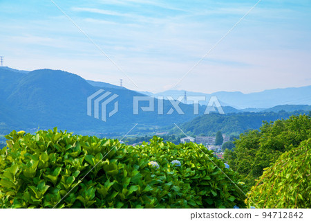 The view from Pocket Park Observatory towards JR Tsukuda Station, near the Kanetsu Expressway IC, early summer season The view from Pocket Park Observatory towards JR Tsukuda Station, near the Kanetsu Expressway IC, early summer season 94712842