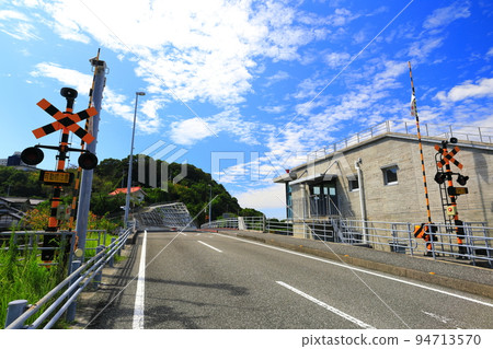 [Kochi Prefecture] Tei Port Movable Bridge on a clear day 94713570