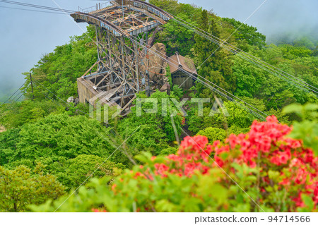 Mount Tsukuba in spring Azaleas bloom Looking down on Byobuiwa Rock and Azatsune Shrine from Mount Nyotai Mount Tsukuba in spring Azaleas bloom Looking down on Byobuiwa Rock and Azatsune Shrine from Mount Nyotai 94714566