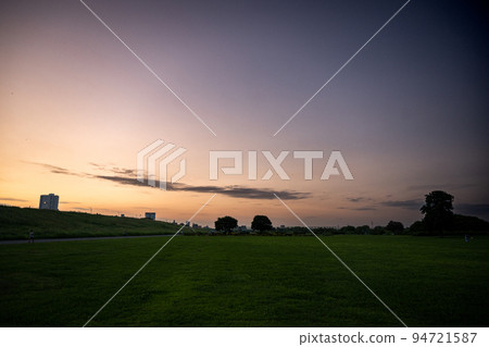 Sunset riverbed 94721587