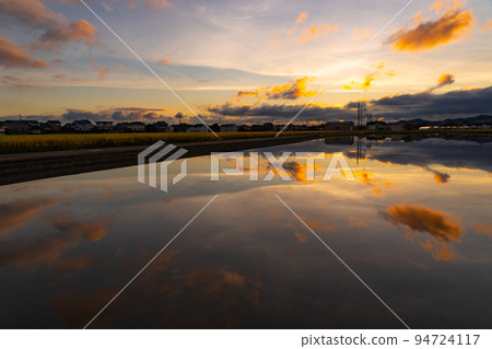 Tanbo Reflection Wakayama City, Wakayama Prefecture 94724117