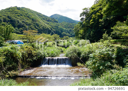 Scenery of Koseki Village on Nakamichi Road [Koseki Town, Yamanashi Prefecture] 94726691