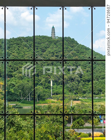 遠攝中國廣西南甯青秀山龍象塔 94728687