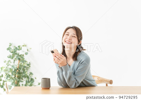 女性智能手機 94729295