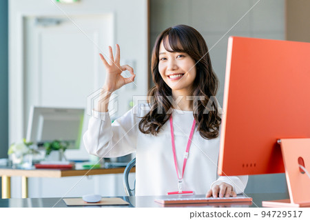 Young engineer in the office 94729517