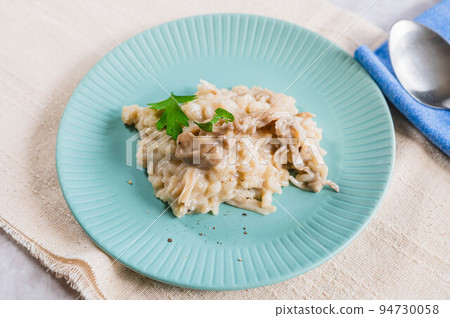 舞茸蘑菇燴飯 舞茸蘑菇燴飯 94730058