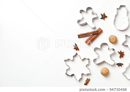 Concept of tools for cooking cookies, cookie cutter, space for text Concept of tools for cooking cookies, cookie cutter, space for text 94730486