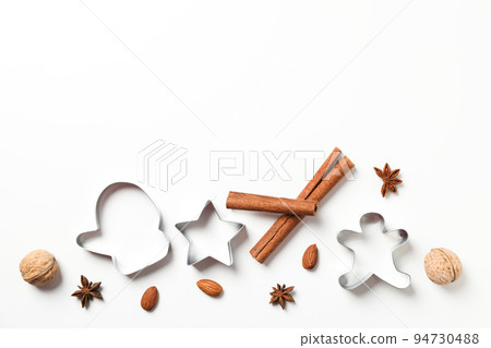 Concept of tools for cooking cookies, cookie cutter, space for text Concept of tools for cooking cookies, cookie cutter, space for text 94730488