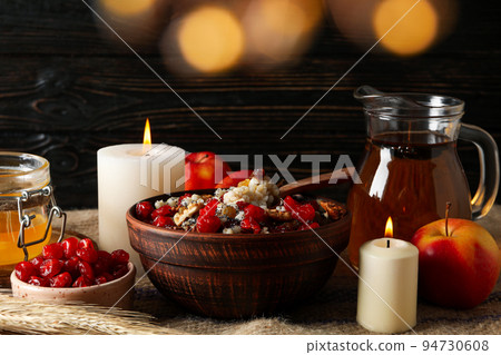 Concept of Orthodox Christmas food, Kutya dish 94730608