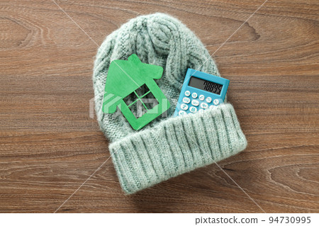 Concept of payment for heating, heating season, top view 94730995