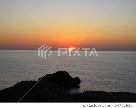 佐渡春日崎的落日 佐渡春日崎的落日 94731623