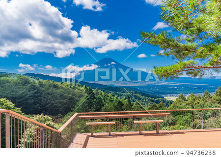 (Yamanashi Prefecture) Mt.Fuji Observation Terrace “SORA no IRO” Opened at Nijumagari Pass 94736238