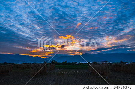 Sunset sky on an autumn day Matsumoto City Sunset sky on an autumn day Matsumoto City 94736373