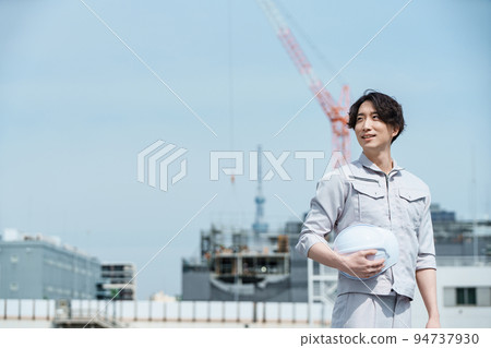 young male site supervisor young male site supervisor 94737930