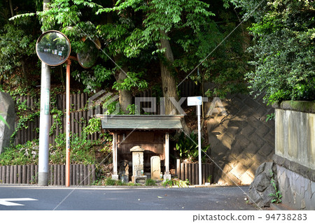 世田谷區大倉內笠地藏尊 世田谷區大倉內笠地藏尊 94738283