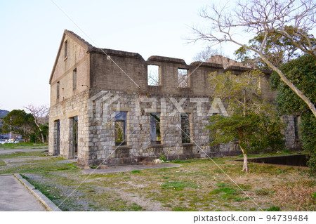 川島公園/魚雷發射試驗場現場的空氣壓縮泵房遺跡(長崎縣東園町川田町) 川島公園/魚雷發射試驗場現場的空氣壓縮泵房遺跡(長崎縣東園町川田町) 94739484