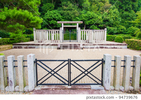 寒武天皇陵和高畑皇后陵 傳說中的高畑陵 94739676